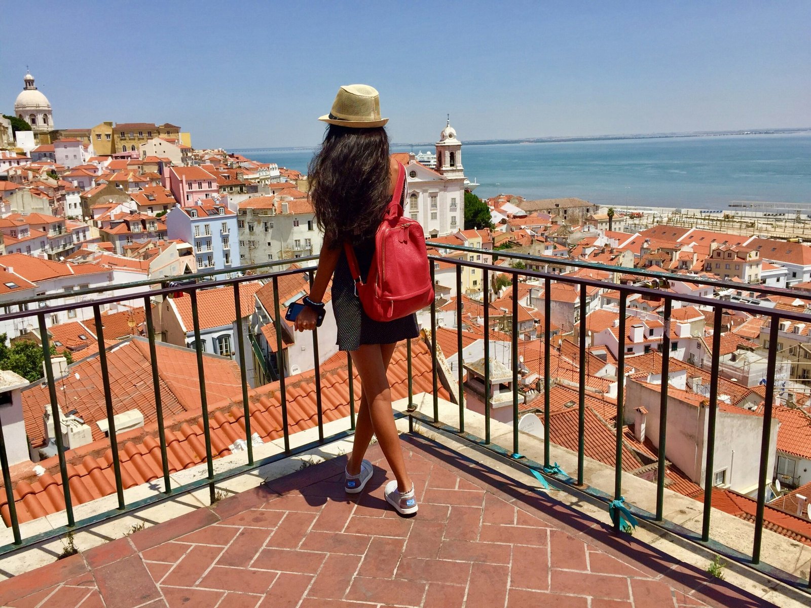 Tu primer viaje sola: 5 destinos europeos fáciles y seguros