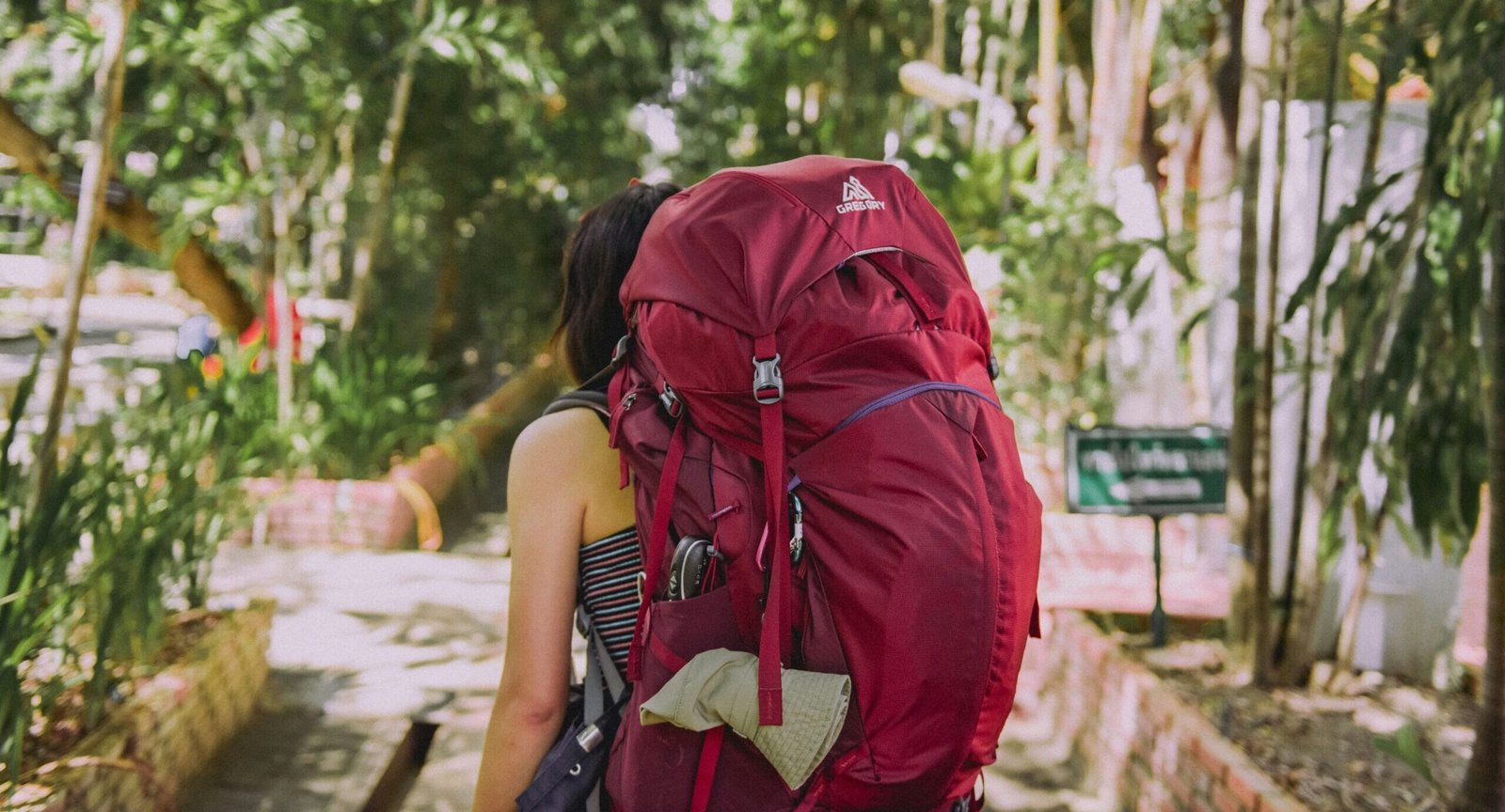 Mochilear: por qué viajar con todo a la espalda cambia tu forma de ver el mundo