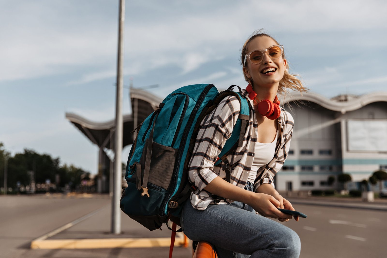 Cómo elegir la mejor mochila de equipaje de mano para el avión