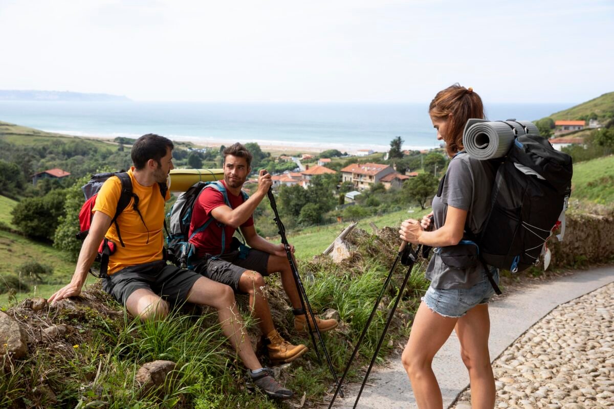 peregrinos hablando haciendo el camino de santiago por primera vez